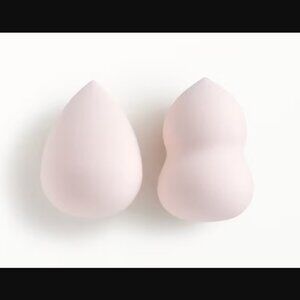 ❣️2/$36 NIP Basic Beauty Beauty Sponge Set of 2 Retail Price $24.00